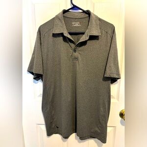 Untuckit Men’s Large
3 button Polo